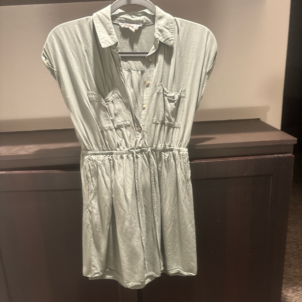 Dress 
Light green 
Size xsmall